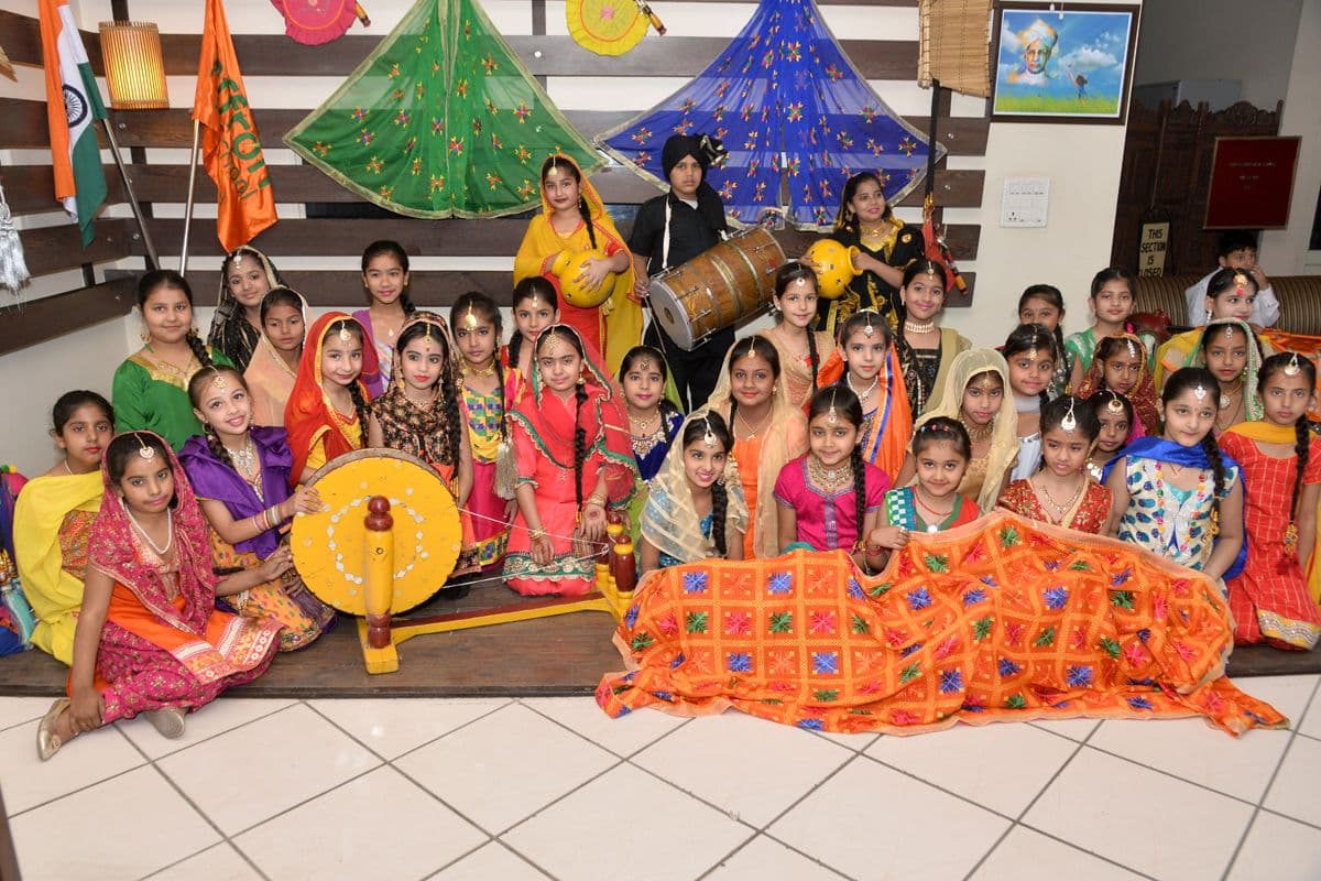 Student performing arts & cultural tradition